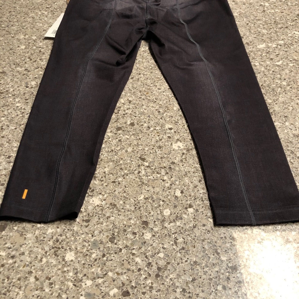 Lucy Gray and Black Slim Fit Leggings